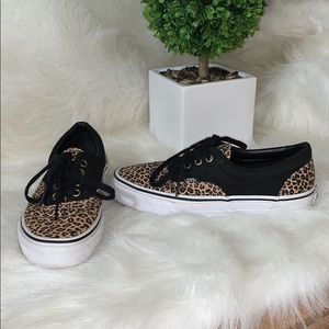VANS ( Leopard Print )